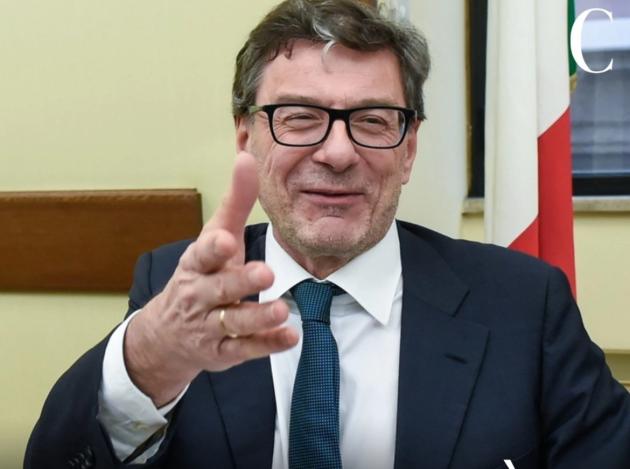 Giorgetti difende manovra 2026: “Massacrati da Istat, Bankitalia e Upb, abbiamo aiutato il ceto medio, chi guadagna 2000 euro al mese non è ricco”