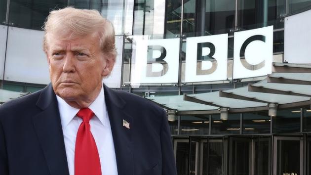 Trump minaccia causa a Bbc da 1 miliardo $ per manipolazione dei video del suo discorso: "Azione legale se non rettifica entro venerdì alle 17"