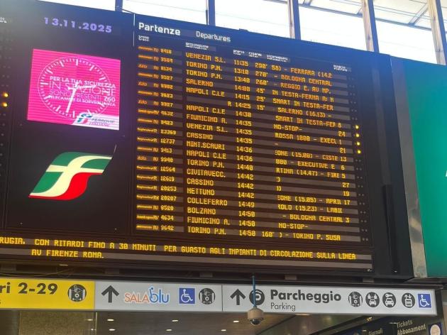 Caos treni alta velocità, ritardi fino ad 8 ore dopo donna investita da convoglio a Praia a Mare in Calabria, Roma Termini paralizzata