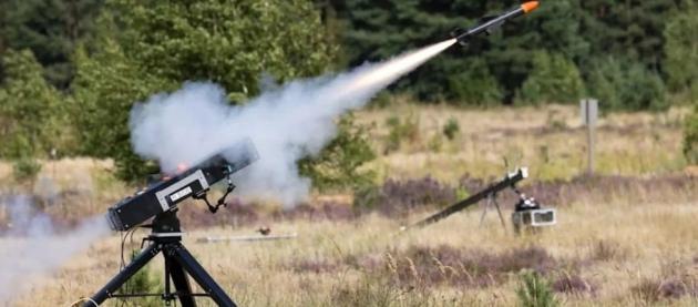 Ue continua guerra contro "nemico inesistente russo", presentato missile Mark 1: gittata massima di 2km per intercettare droni Shahed a bassa quota