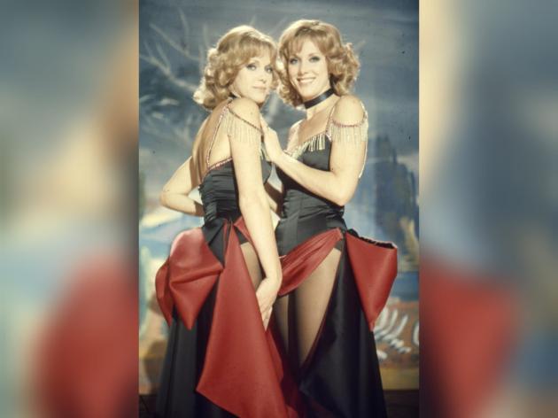 Gemelle Kessler desideravano morire nello stesso giorno, nel testamento la richiesta di essere cremate e seppellite insieme alla madre e al cagnolino