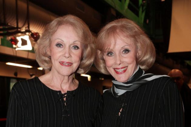 Addio a Alice e Ellen Kessler, morte insieme a 89 anni con "suicidio assistito" le leggendarie gemelle tedesche: "Non volevano più vivere", aperta inchiesta