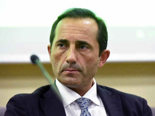 Garante della privacy, si dimette segretario generale Angelo Fanizza, Report: "Ha chiesto accesso a mail,  vpn e cartelle condivise dei dipendenti"