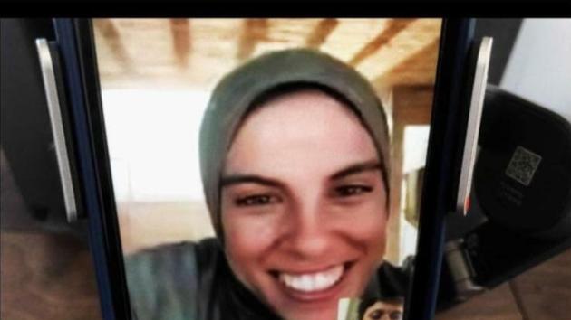 Put your soul on your hand and walk, un diario di guerra che diventa un rifugio di speranza, due donne si connettono e si raccontano 