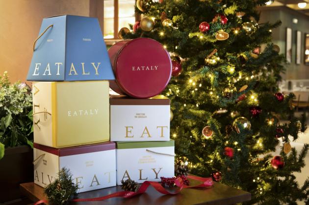 Eataly, Natale 2025 con i panettoni e il pandoro artigianali; nei negozi il 6 e il 13 dicembre un artista personalizza confezioni e shopper