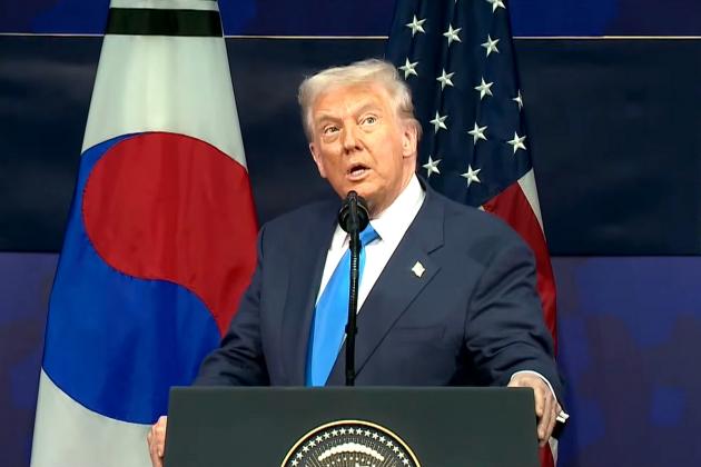 Inchiesta New York Times su salute Trump: "Segni di stanchezza, impegni pubblici tra le 12 e le 17", tycoon: "Autrice brutta dentro e fuori"