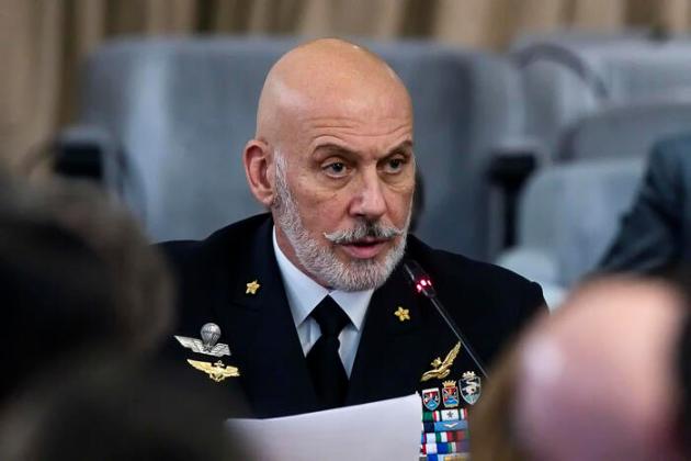 Nato spinge per guerra a “nemico inesistente” russo, Ammiraglio Dragone: “Alleanza valuta attacco preventivo a Russia in risposta a ‘minacce ibride’”