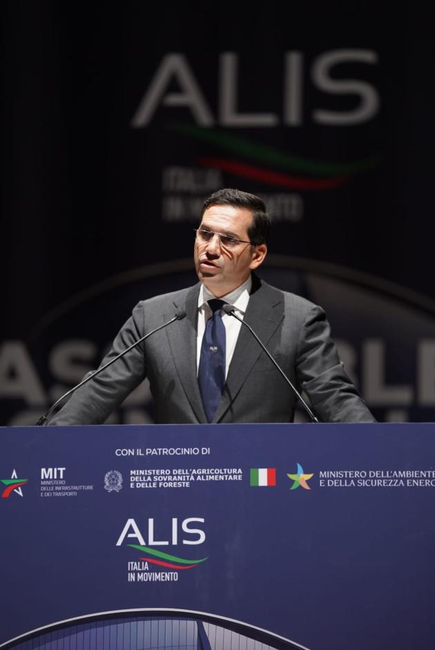 ALIS 2025, 2.450 soci, 476.000 lavoratori e €150 miliardi di fatturato al centro dell’intervento di Guido Grimaldi