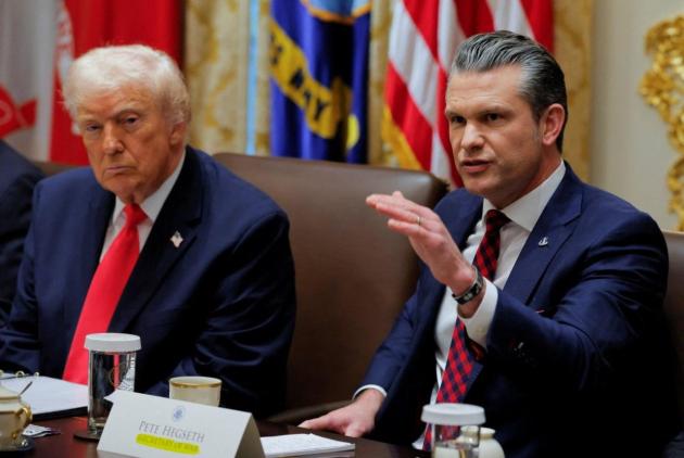 Caso Hegseth, "Raid del 2 settembre furono 4, il 2° violò Convenzione Ginevra; attacchi via terra mirano a Maduro": le dichiarazioni di PBS News