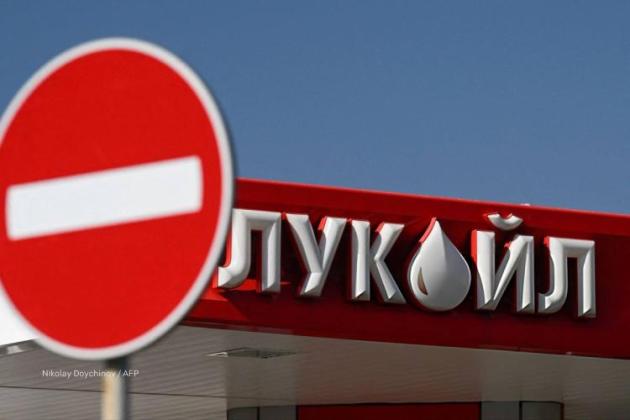 Sanzioni a Mosca, Usa sospendono parte delle tariffe contro Lukoil “per consentire alle stazioni fuori dalla Russia di operare”