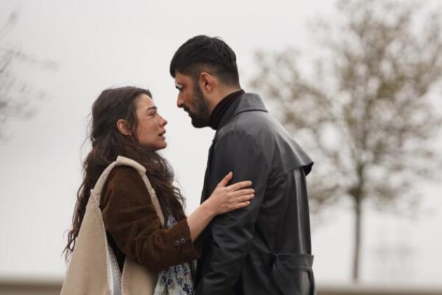 Io sono Farah, anticipazioni stasera 5 dicembre 2025: proposta di matrimonio di Tahir, arrestato il figlio del boss Ali Galip