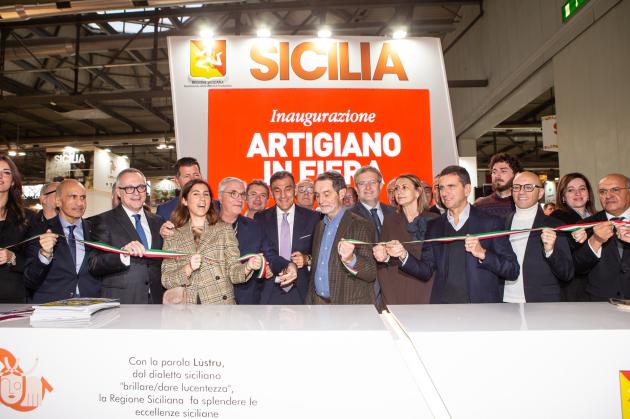 Artigiano in Fiera 2025 apre la 30ª edizione, 2.800 espositori da 90 Paesi in 9 padiglioni, indotto previsto di €200 milioni