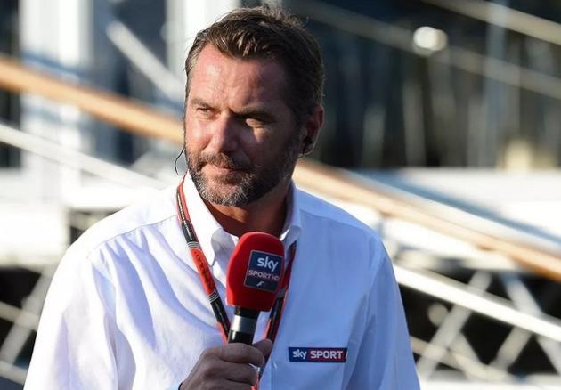 Milano, giornalista 54enne Carlo Vanzini fa annuncio choc: "Ho un tumore al pancreas, sarò operato a gennaio; mia sorella morta per stessa malattia"