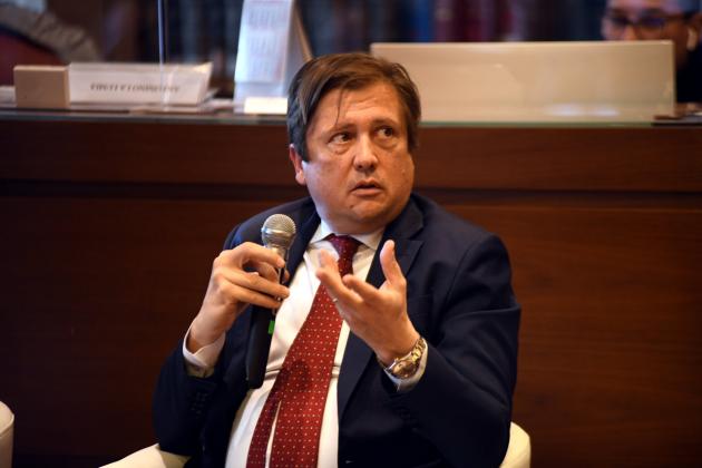 Commissione d'inchiesta Covid, Sileri si tira fuori: "Ignoro chi decise tachipirina e vigile attesa", ed evoca "minacce" da staff di Speranza