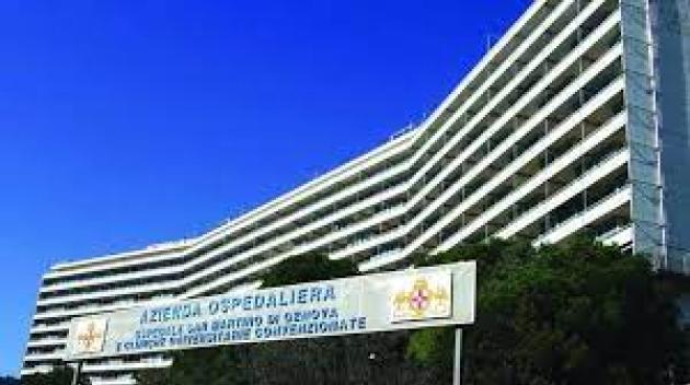 Genova, mangiano un pranzo cucinato da un catering e si sentono male in 18, all'ospedale con nausea e vertigini