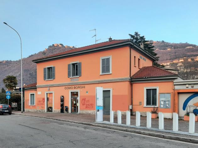 Stazione di Como Borghi, dal 14 dicembre apre sottopasso ciclopedonale, attivato anche il secondo binario; l’appalto ha un valore di €4,68 mln