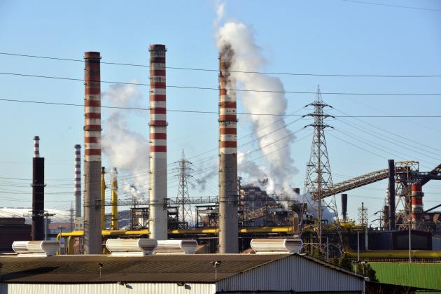 Ex Ilva, due offerte da Bedrock e Flacks (1 euro) per tutti gli impianti, costi per il risanamento a 5 mld, possibile permanenza dello Stato