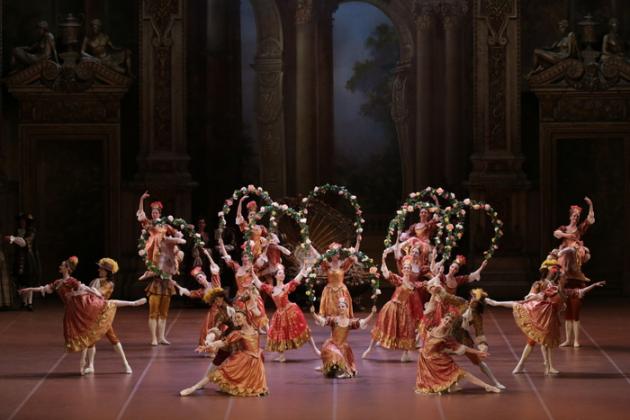 La stagione del balletto alla Scala si inaugura il prossimo 18 dicembre nel nome di Giorgio Armani