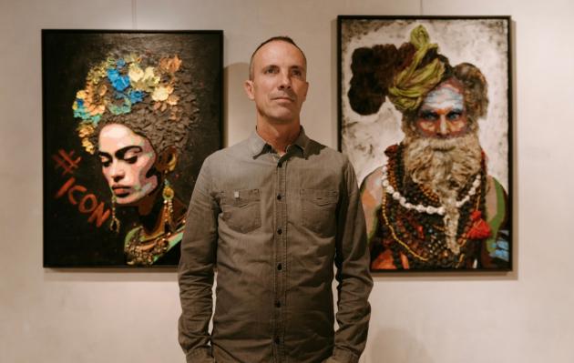 &ldquo;MICRO MACRO &ndash; Il mosaico contemporaneo di Emanuele Sari&rdquo; &egrave; la nuova mostra che dal 5 dicembre 2025 al 25 gennaio 2026trasforma gli spazi di Casa Robegan in un viaggio tra frammento e totalit&agrave; 