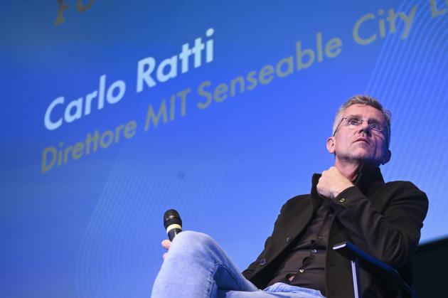 Carlo Ratti (urbanista): "Il recente sviluppo urbano di Milano &egrave; incoraggiante: la metropoli continui sulla strada dell&rsquo;internazionalizzazione"
