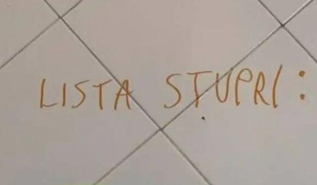 Roma, spunta un&rsquo;altra 'lista stupri' nel Liceo G Cesare, studenti: &ldquo;Atto deplorevole con 2 nomi di professoresse&rdquo;, il 4&ordm; caso in un mese