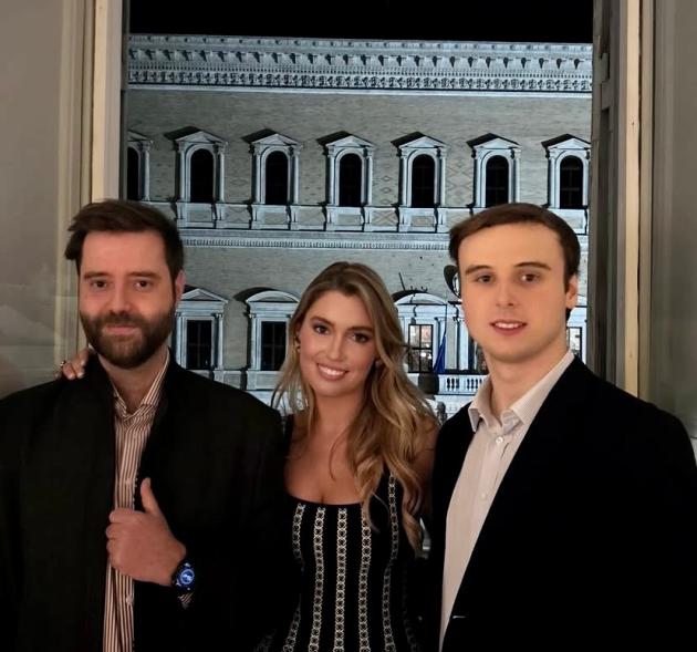 Amanda Del Gallo di Roccagiovine con Ascanio Colonna e Ascanio Del Gallo 