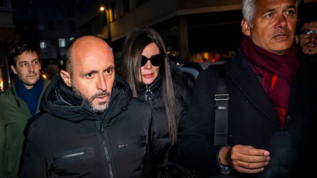 Crans-Montana, fissata cauzione da 400mila franchi per Jacques e Jessica Moretti, coniugi accusati di omicidio, lesioni e incendio colposi