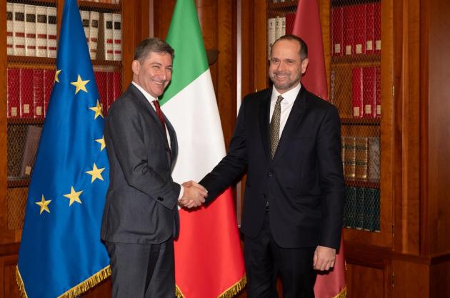 Prefetto Vittorio Pisani e il Direttore delle Gallerie degli Uffizi, dott. Simone Verde