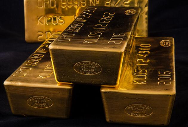 Oro record storico a 5mila$/oz (+62% in 1 anno) dopo tensioni Usa-Ue e incertezza sul $, su argento (106$/oz, +212%) e platino (2.800$/oz, +166%)