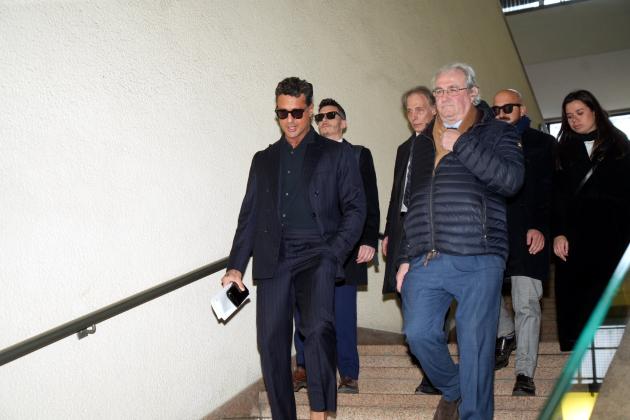 Falsissimo bloccato, l'avv di Corona Ivano Chiesa: "La censura in Italia non c'&egrave; pi&ugrave; dal 1946, puoi intervenire solo dopo, se ti ho offeso mi quereli"