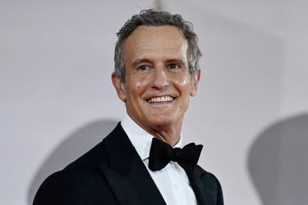 Benetton, diritti di voto di Ricerca passano da Luciano ai figli; Alessandro alla guida della societ&agrave; con portafoglio di partecipazioni da &euro;13 mld 