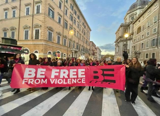 Intesa Sanpaolo sostiene 150 donne e 40 minori nel progetto &ldquo;Libere di Ricostruire&rdquo; di Be Free con il Programma Formula