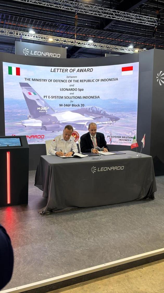 Leonardo, PT ESystem Solutions e Indonesia avviano una collaborazione per la fornitura degli M-346 F destinati alla forza aerea indonesiana