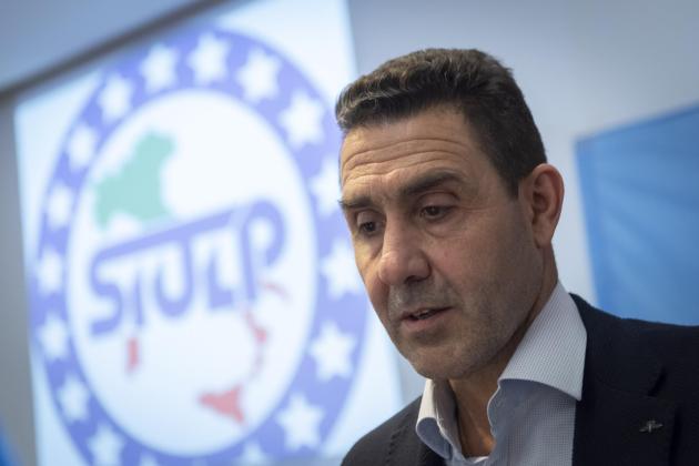 Vannacci rivendica di rappresentare la vera destra: ritorna al vecchio schema di cotonico di destra e sinistra, altro che alternativa!