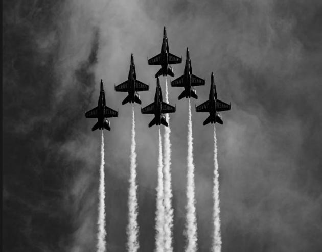 L' AI e la robotica sono gi&agrave; arsenali pronti a colpire: da l&rsquo;epoca dei soldati in carne ed ossa a MOLTBOOK e il pericolo TERMINATOR