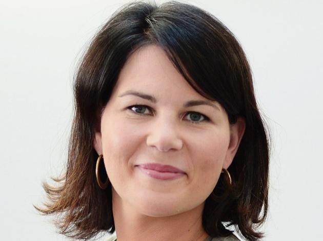 Migranti, la ministra degli Esteri tedesca Baerbock: “Ripristiniamo le missioni europee in mare"