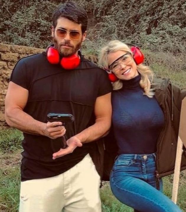 Can e Diletta confermano il loro amore con una foto su Instagram: 'Coppia pericolosa'