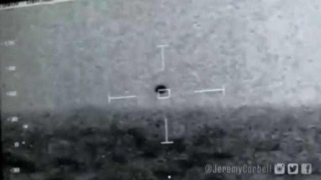 Ufo, Samsung e VirnetX al lavoro per monitorare l'attività paranormale. Incontri ravvicinati legati alla sicurezza nazionale - ESCLUSIVA