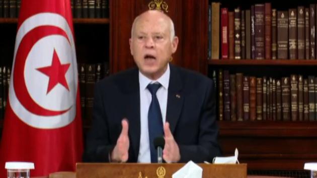 Tunisia, ONG contro Saied sugli sgomberi da Sfax: "Ricatta l'Ue con i migranti, li spinge a salpare "