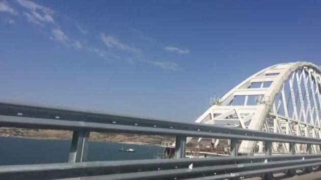 Ponte di Crimea, Mosca inaugura la più grande opera occidentale: 19 km unisce la Crimea alla Russia