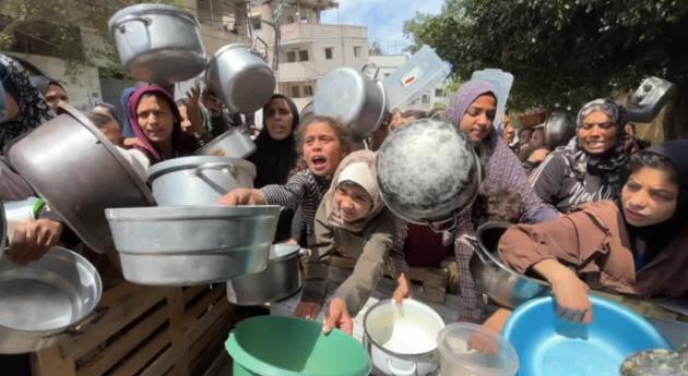 Gaza, Ong: "Inflazione aumentata del 700% da 2022 a oggi, un cartone di uova costa $180, crisi alimentare strutturale voluta da Israele"