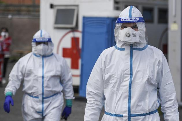 Covid Italia, oggi 13.659 contagi e 422 morti: bollettino 4 febbraio