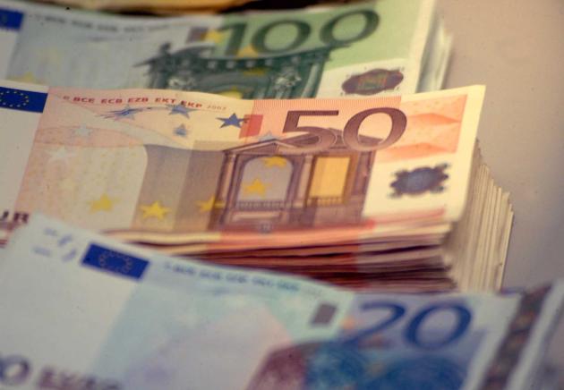 Intesa Sanpaolo, risparmio degli italiani nel 2021: il 36,8% ha visto ridursi o azzerarsi le proprie entrate causa pandemia