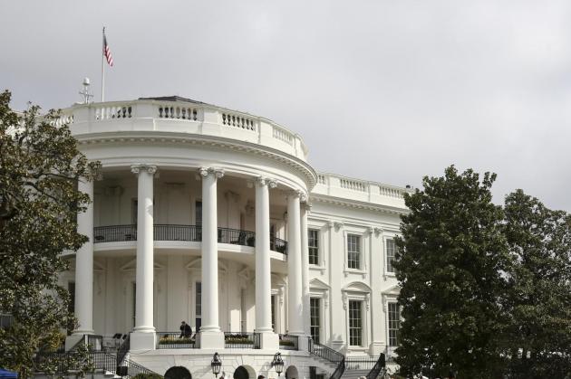 Ucraina, arrivata a Washington delegazione Ue per nuove sanzioni a Putin, Mosca: "Minacce inutili", Bruxelles: "Stop visti turistici per russi"