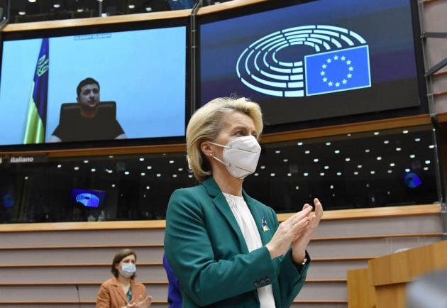 Guerra in Ucraina,  von der Leyen venerdì a Kiev per incontrare Zelensky