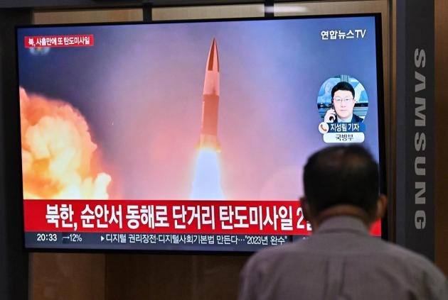 Corea del Sud e Usa lanciano 6 missili nel Mar del Giappone: uno si schianta al suolo. Oggi riunione Onu