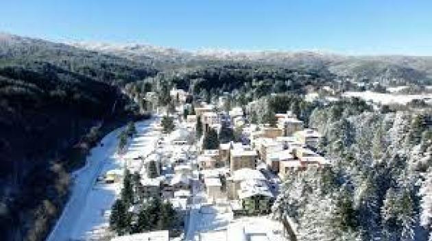 Montagna, nuova mappa e meno Comuni: 3.715 enti ridefiniti, 218mila residenti in pi&ugrave; dal 2019 e risorse concentrate su 12 milioni di italiani