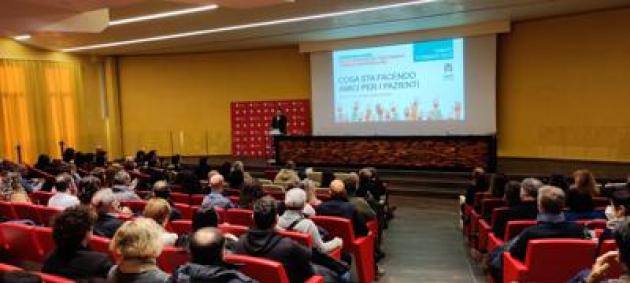 Malattie croniche intestinali, confronto medici-pazienti su gestione patologie