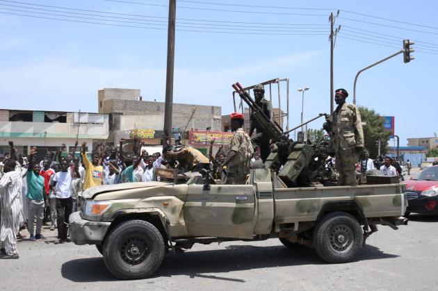 Sudan, guerra non si arresta. L'Esercito rifiuta il cessate il fuoco: "impegnati a raggiungere gli obbiettivi"
