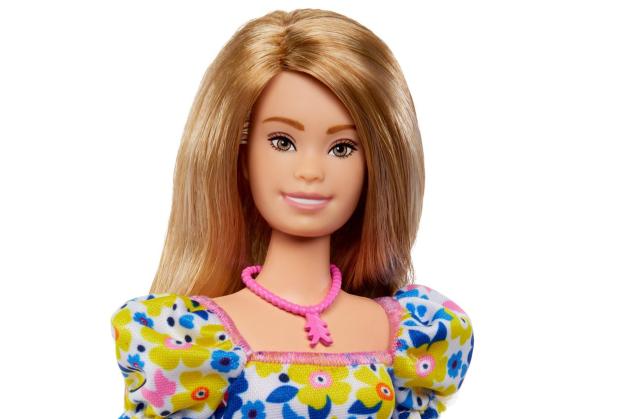 Barbie, la Mattel mette in vendita prima bambola che rappresenta una persona con sindrome di Down